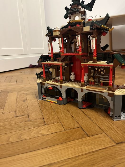 Lego Ninjago set rar - cod 71767 - Templul Dojo pentru ninja