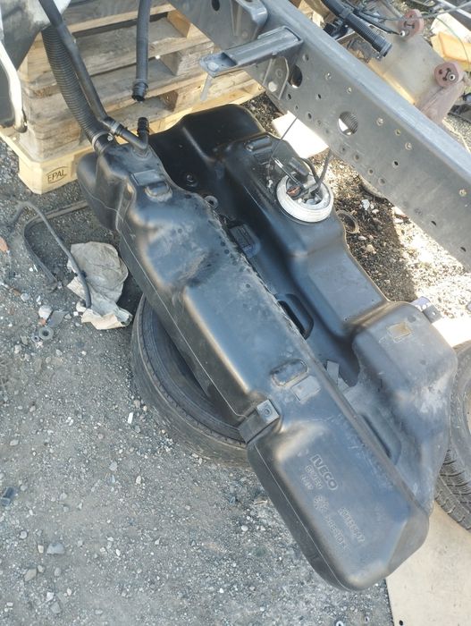 Rezervor complet Iveco daily cu pompa 3.0 2018-2024