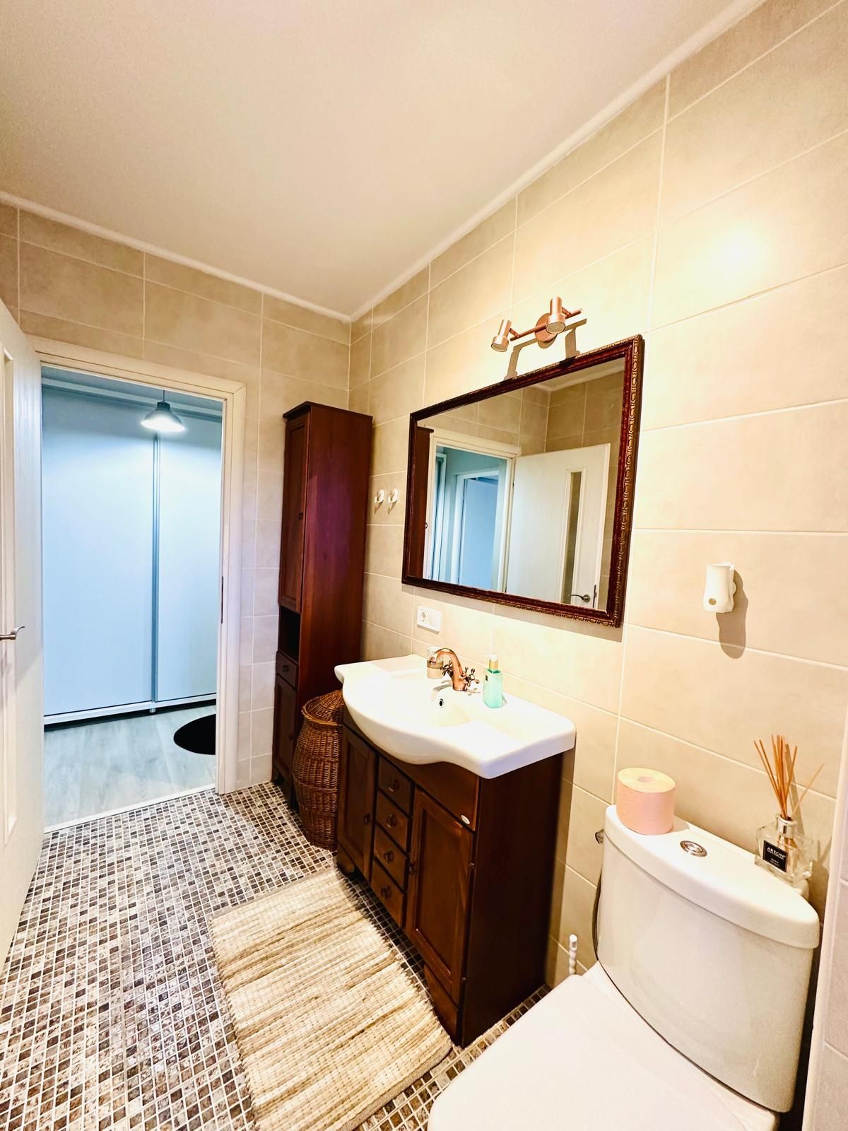Apartament Elegant în Pitești - Regim hotelier parcare inclusă!