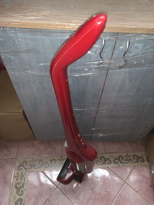 Aspirator vertical Rowenta