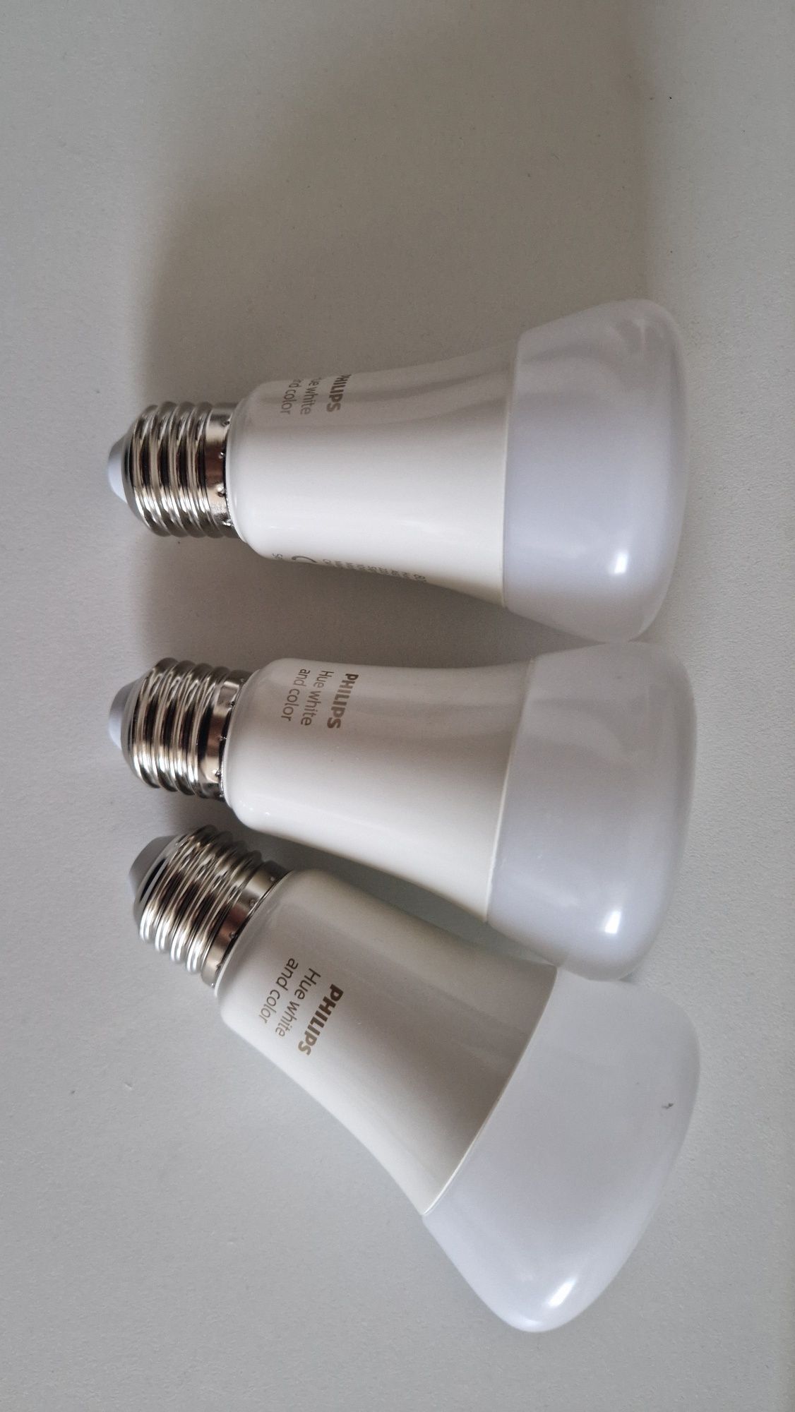 Philips HUE Bridge + becuri smart Philips