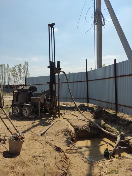 Бурим скважину, Су шыгарамыз