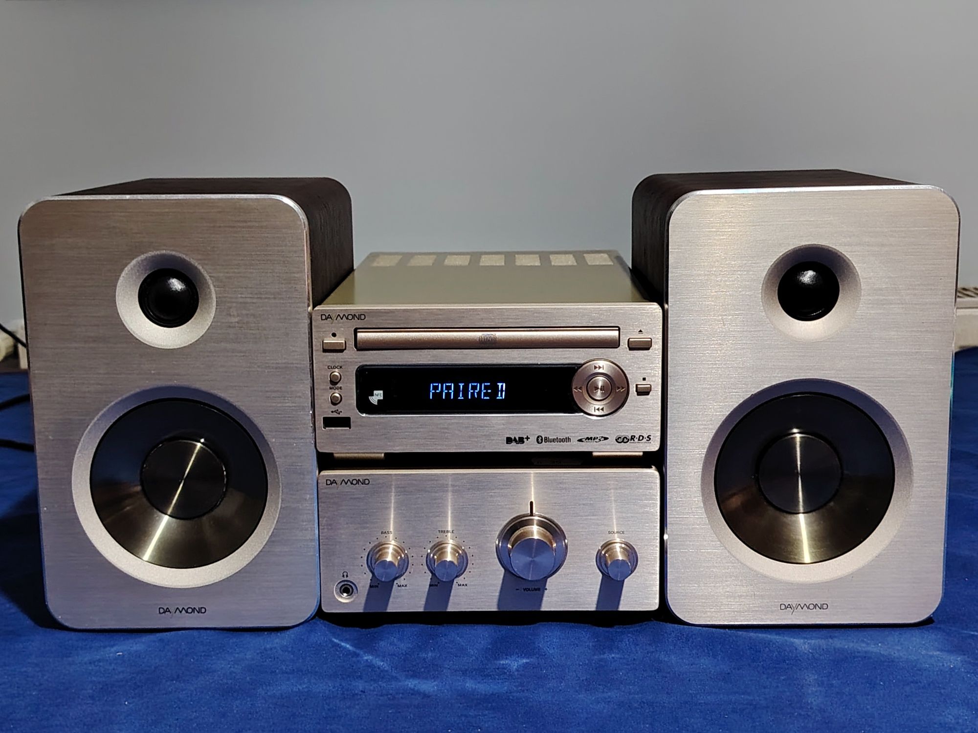 DYAMOND model D.10.010 Bluetooth Micro System, DAB+, CD, FM, USB, AUX
