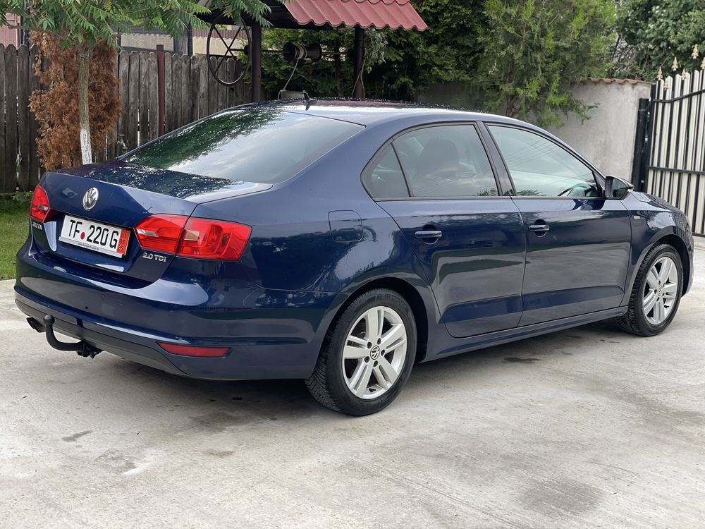 Volkswagen Jetta 2013 2.0l diesel 140cp euro5 Match