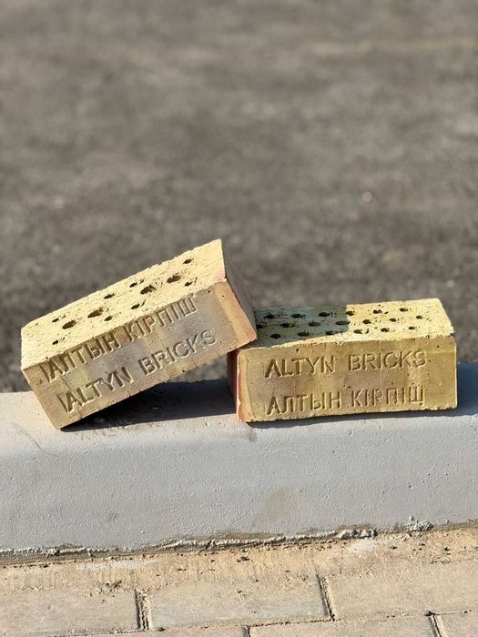 Керамический рядовой кирпич М150 пустотелый от завода Altyn Bricks