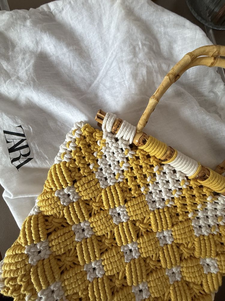 Плетена чанта Zara