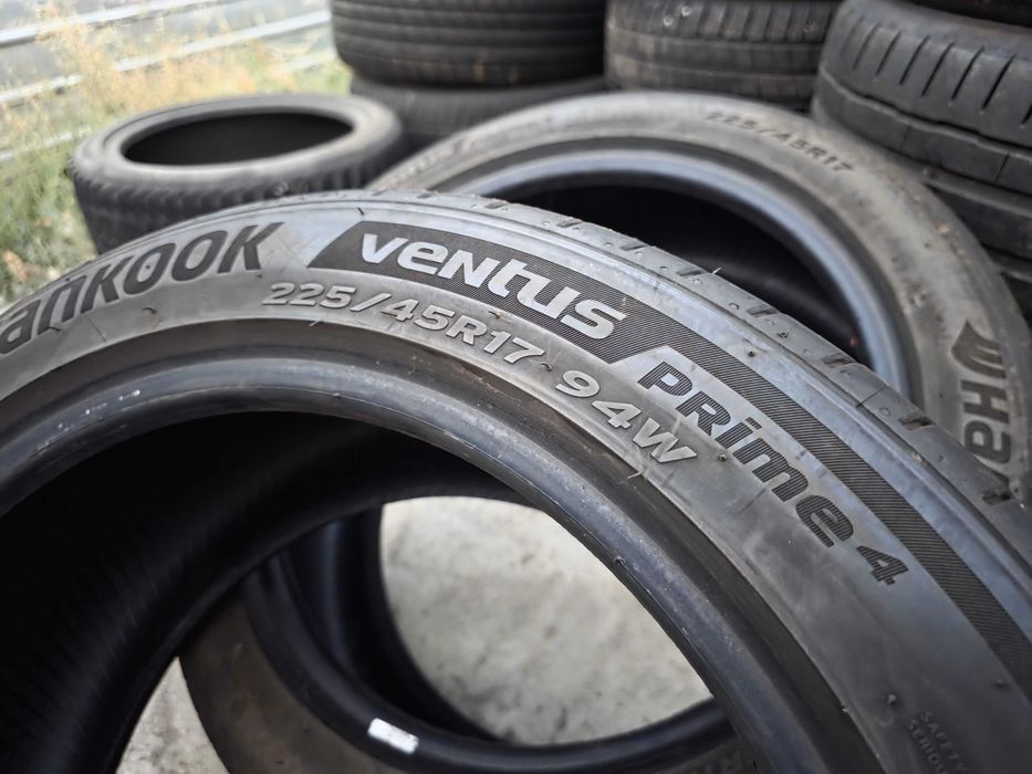 2бр Летни гуми 225 45 17 - Hankook - DOT 2023 -