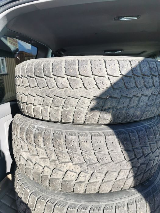 Продам Автошины KUMHО комплект 4 штуки 285/75-16, зима, б/у