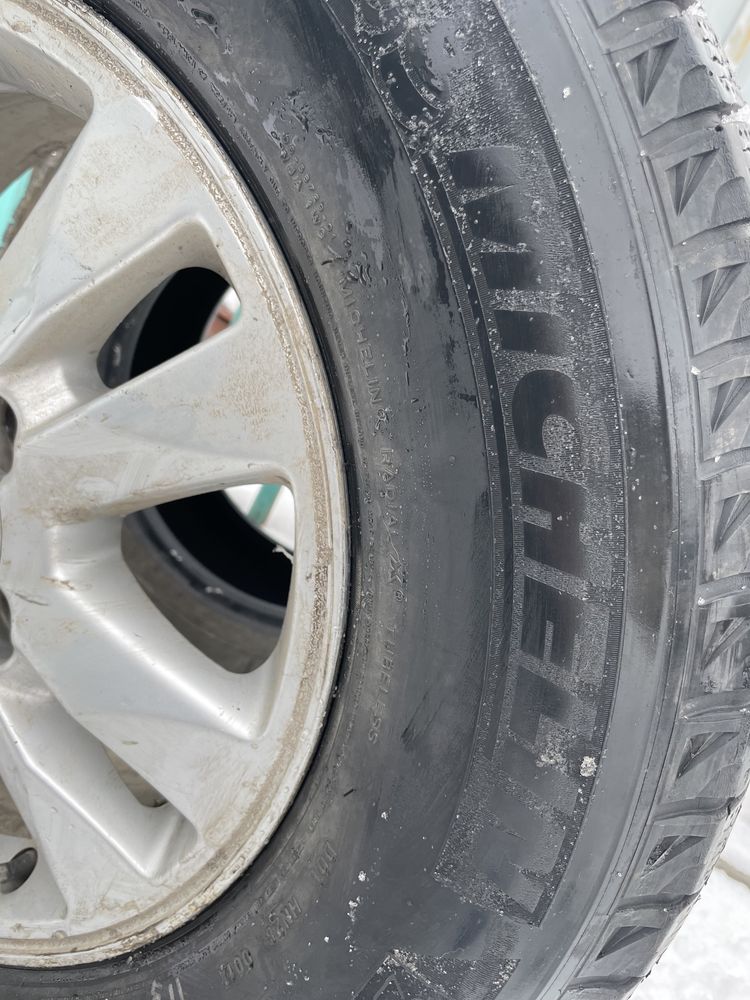 Шины с дисками зимние Michelin 275/65 R17