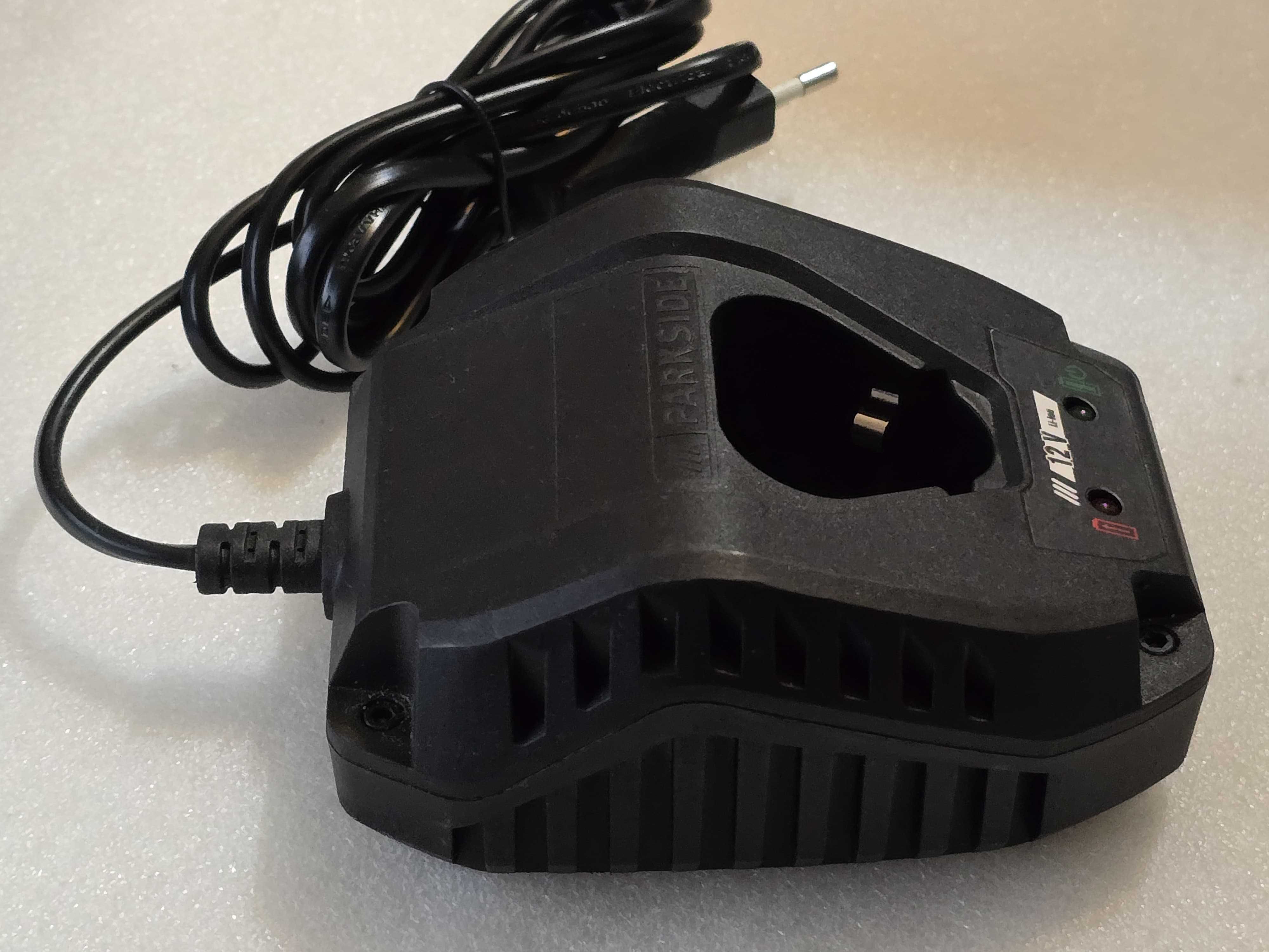 Incarcator pentru acumulatori Parkside, PAHS 12 B2-2 12.6 V- 2400 mA