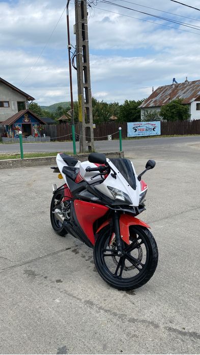 yamaha yzf r125