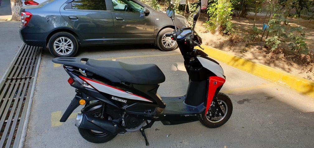 Skuter Kawasaki 150 kub