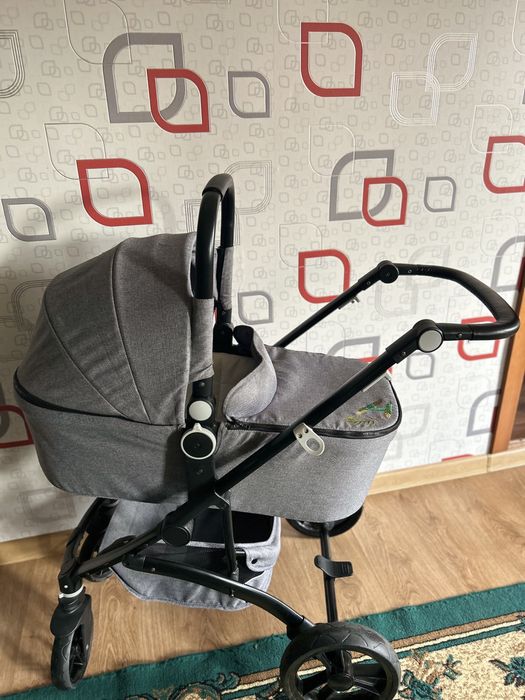 Коляска люлька + прогулочный блок