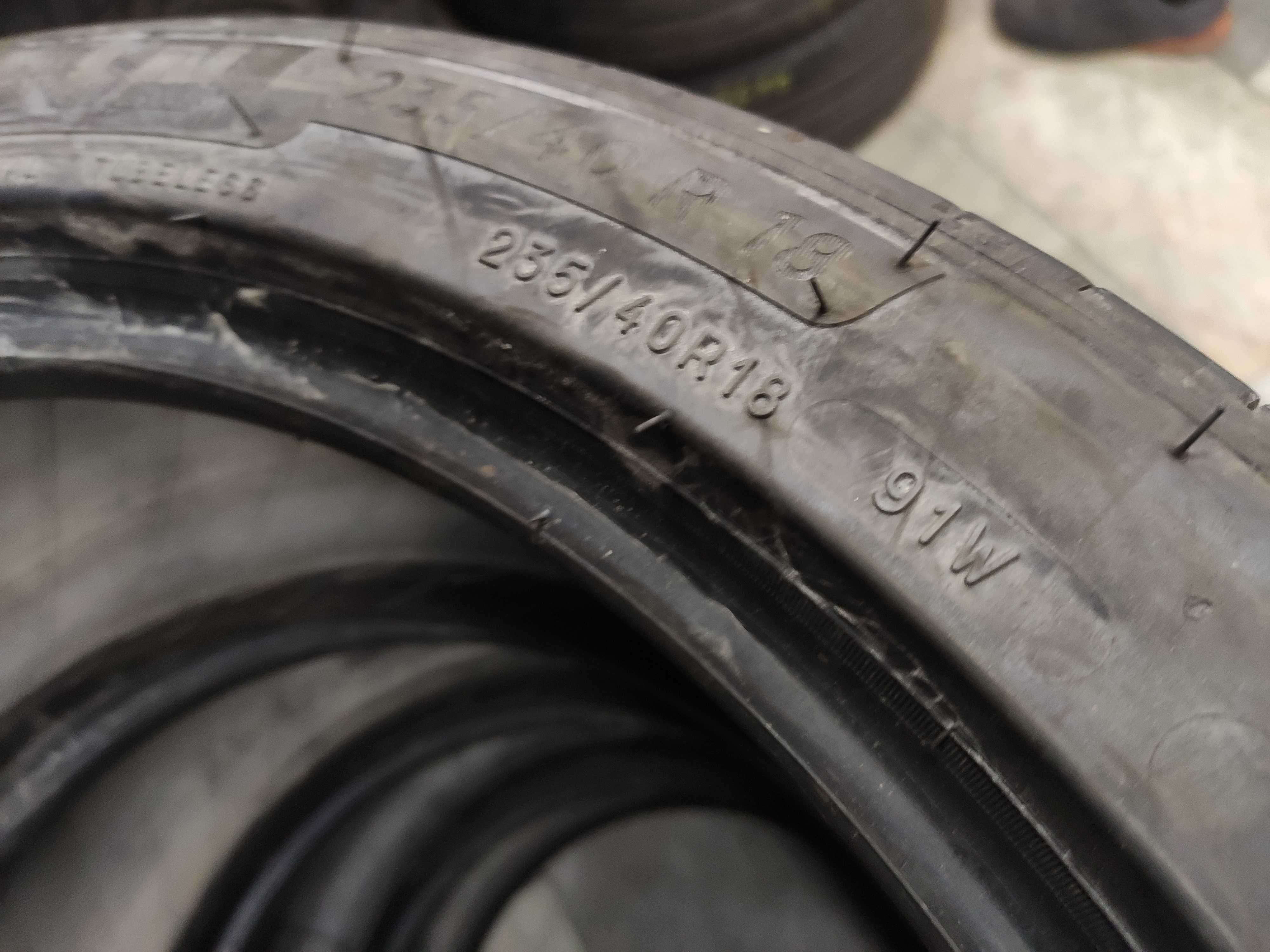 4бр Летни гуми 235 40 18 - Michelin