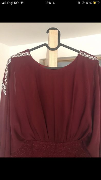 Vand rochie de ocazie