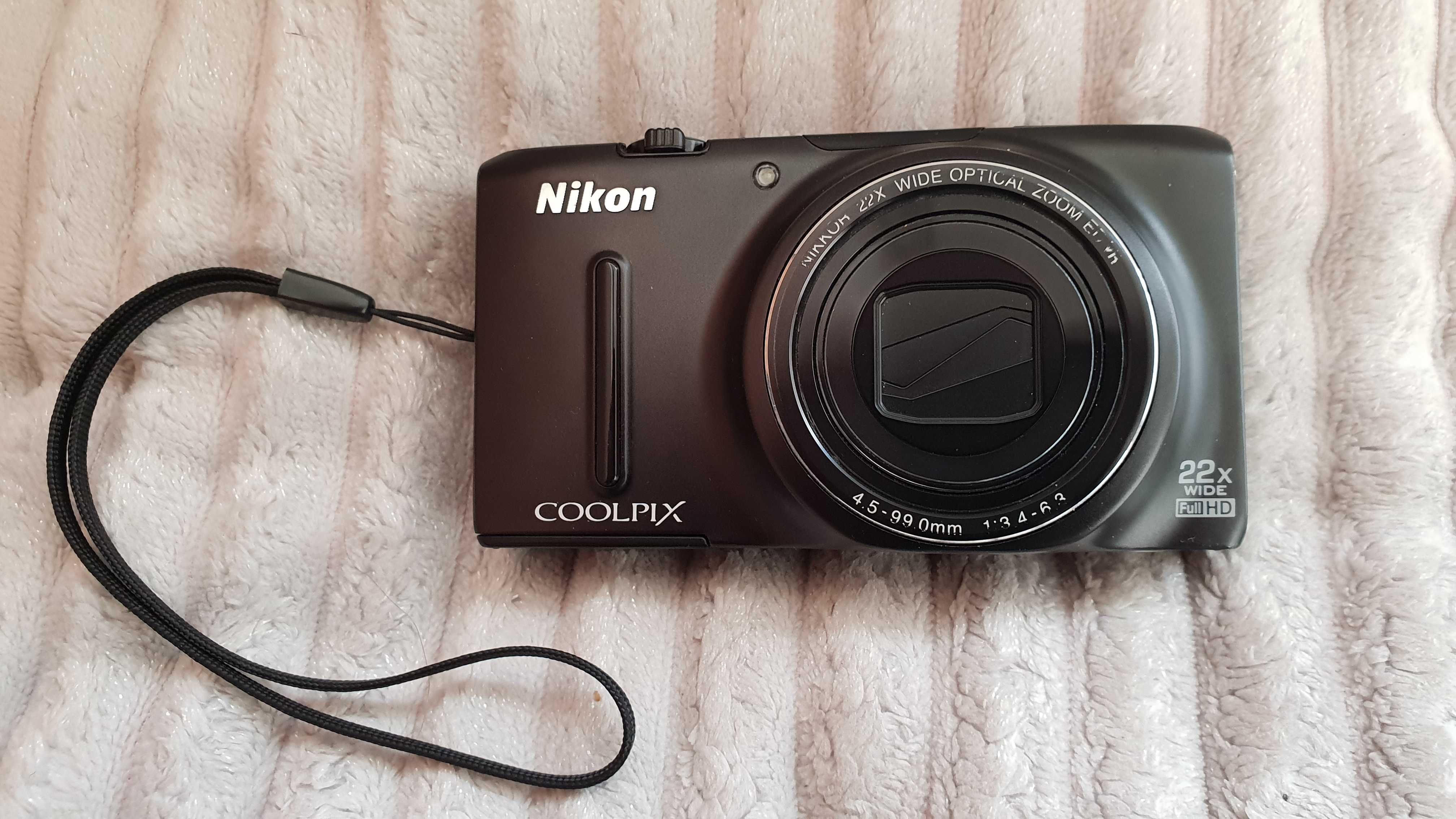 Aparat foto Nikon Coolpix S9500