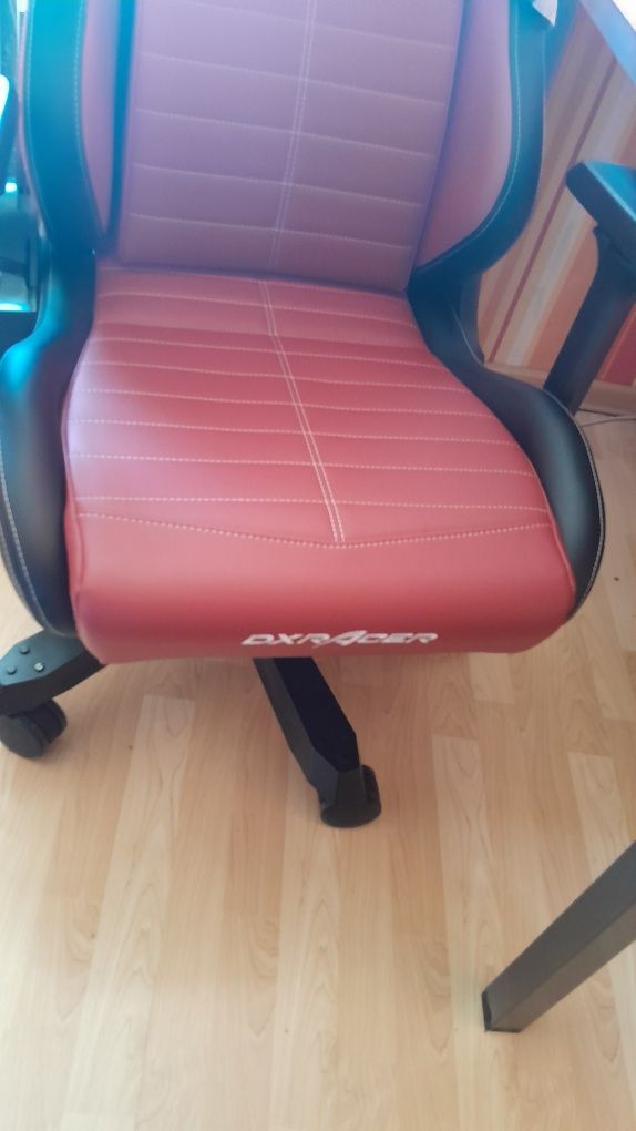 Компьютерное кресло Dx racer Master  red