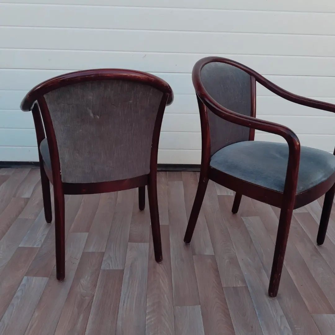Mid Century Armchair от 50те години. Датски дизайн кресла от махагон
к