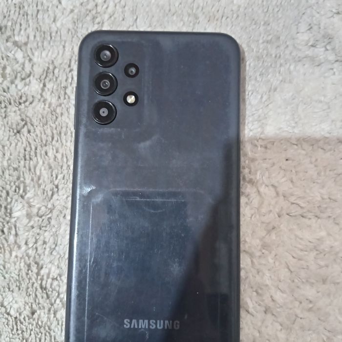 Самсунк а 13 срочно продам