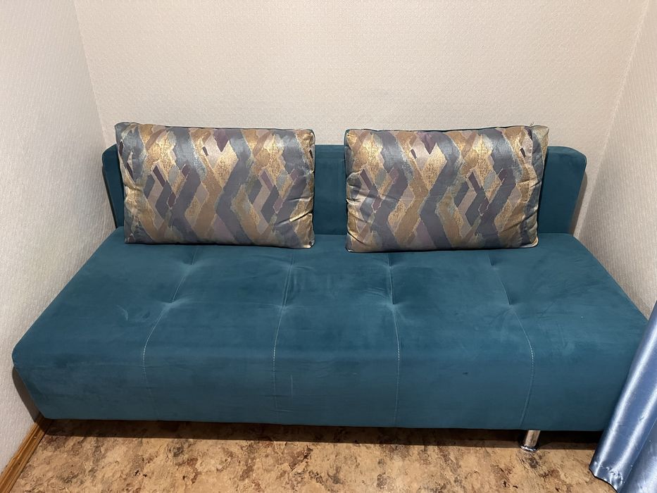 Продам диван складной б/у