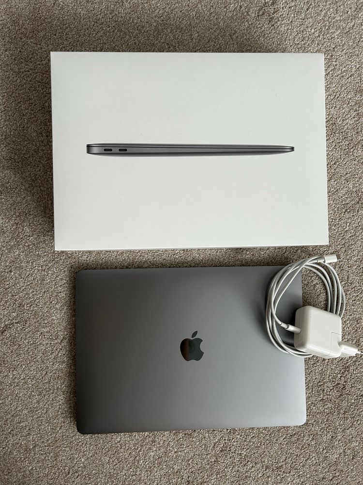 MacBook Air 13" Retina (2018) – като нов