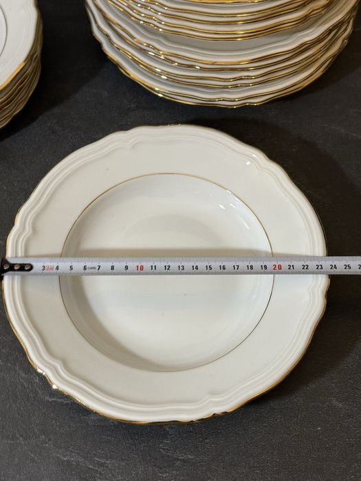 Set de 18 farfurii portelan bavarez Seltmann Weiden”Marie Luise”