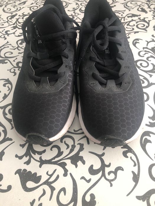 Маратонки Nike 38 номер