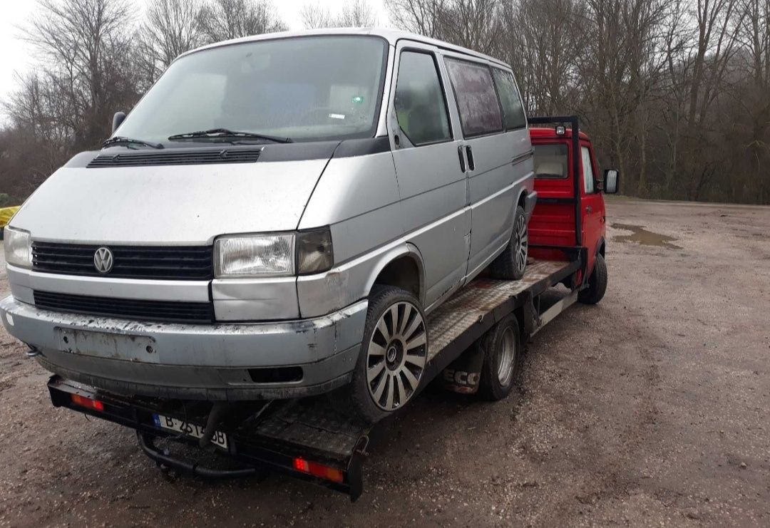 Фолксваген Транспортер Т4 2.4 Volkswagen Transporter T4 2.4 на части