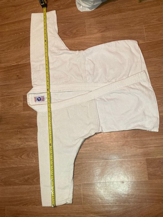 Ақ кимано питнолар жоқ таза