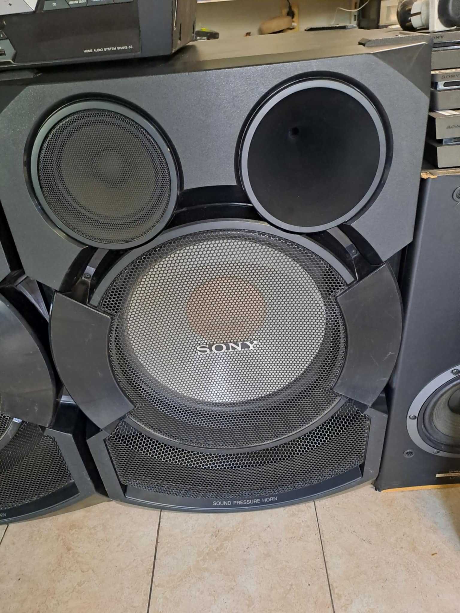 Уредба Sony Shake X33 с колони от Shake X70