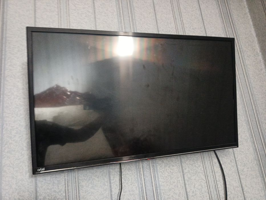 Artel 32 telvizor