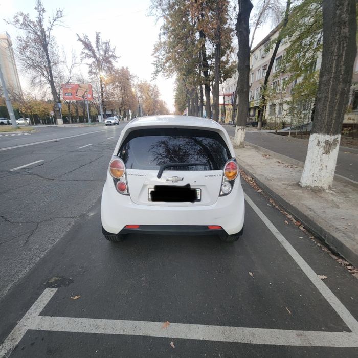 chevralet spark 2011