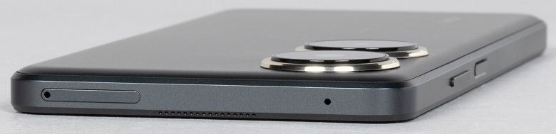 Продаётся новый смартфон  Huawei