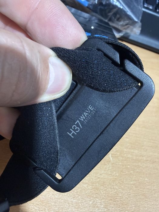 Lanterna frontala Olight h37 wave