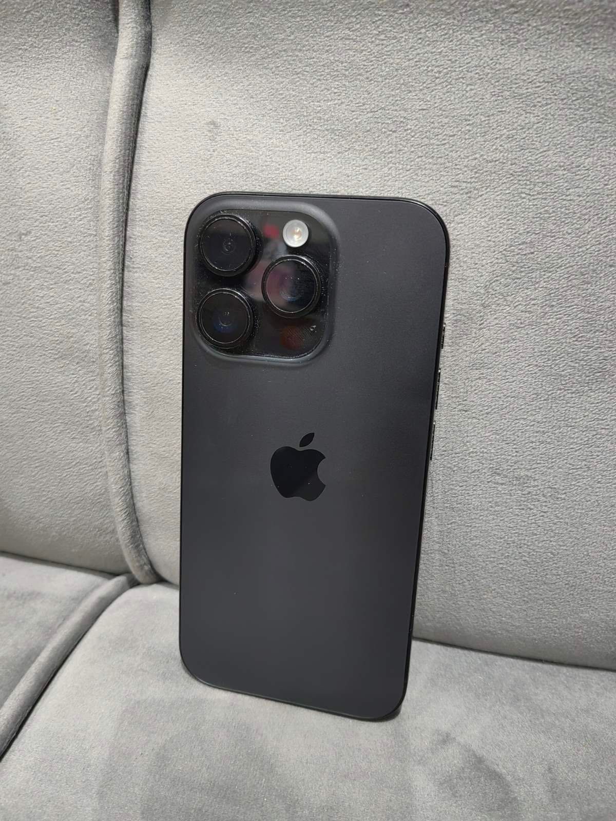 Iphone 16 pro 12 128GB с гаранция