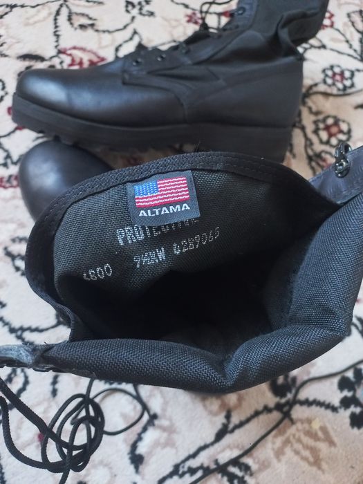 Американский военный берц.  Размер  - 9XW