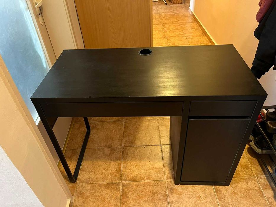 MICKE бюро, 105x50 см, черно-кафяво