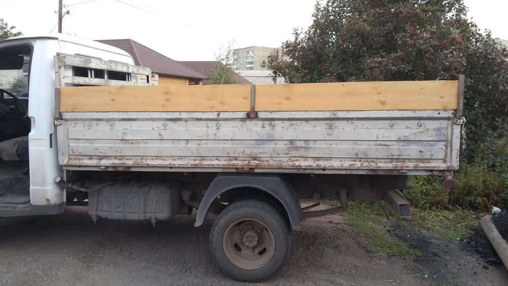 Вывоз строй мусора . На газеле