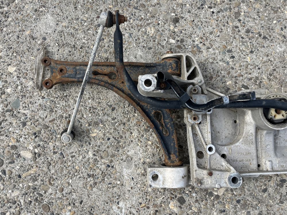 Punte fata / Jug / Cadru motor VW Golf 5 6 Passat B6 Seat Skoda
