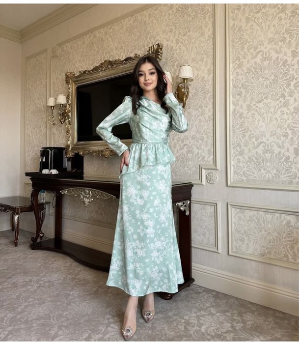 Продам платье в идеальном состоянии