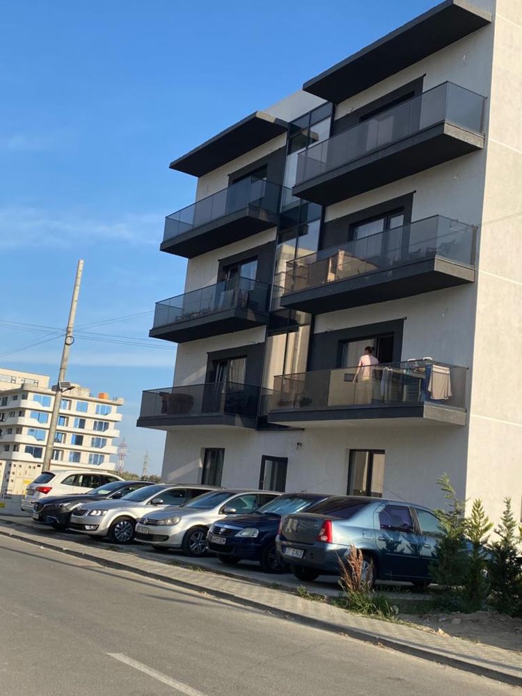 3000 euro /Ofer spre subinchiriere 16 apartamente langa mare