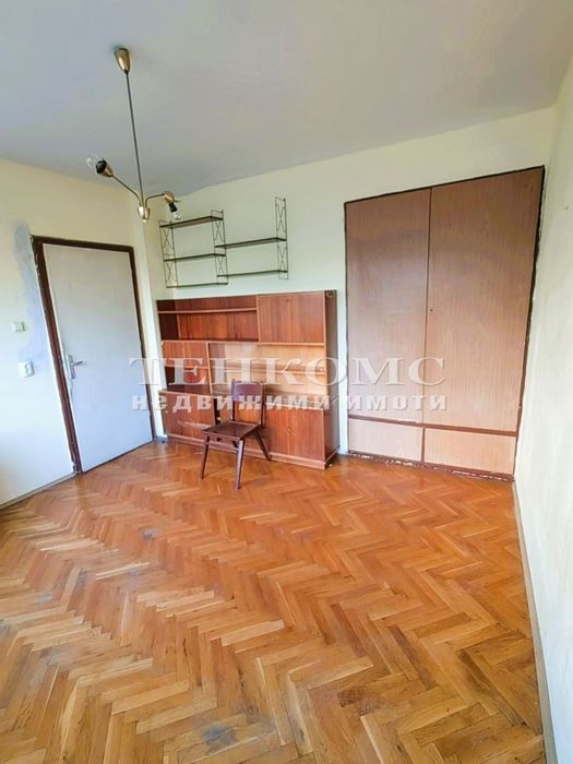 Продава се Тристаен апартамент в София, Гео Милев - 98 кв.м за 2740 €/кв.м - Снимка #2