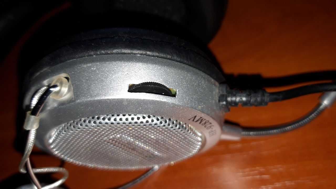 Наушники с микрофоном Philips HP-928 MV