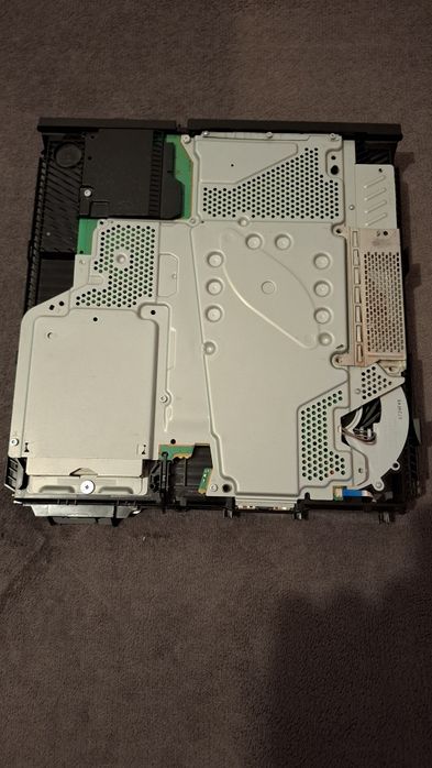 Ps4 defecte pentru piese