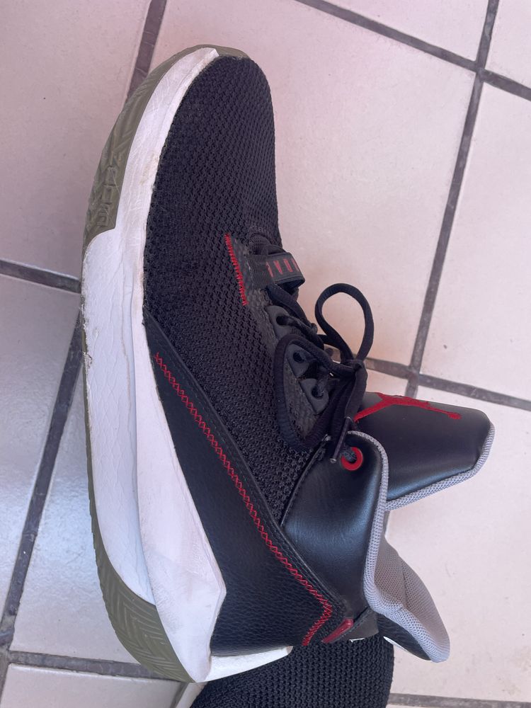 Оригинални Маратонки NIKE AIR JORDAN
