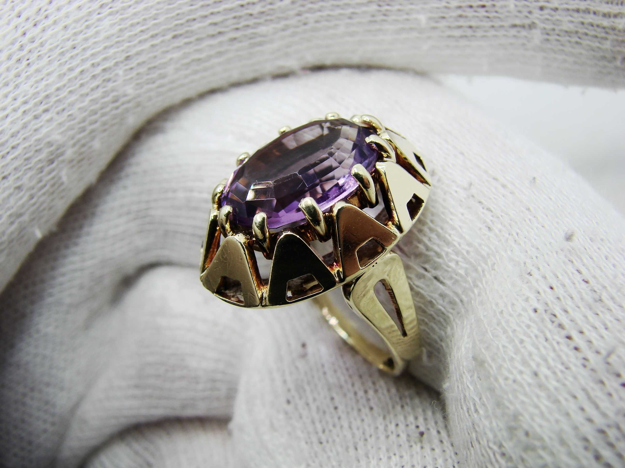 Inel Aur 14K Cu Ametist Step Cut Amethyst