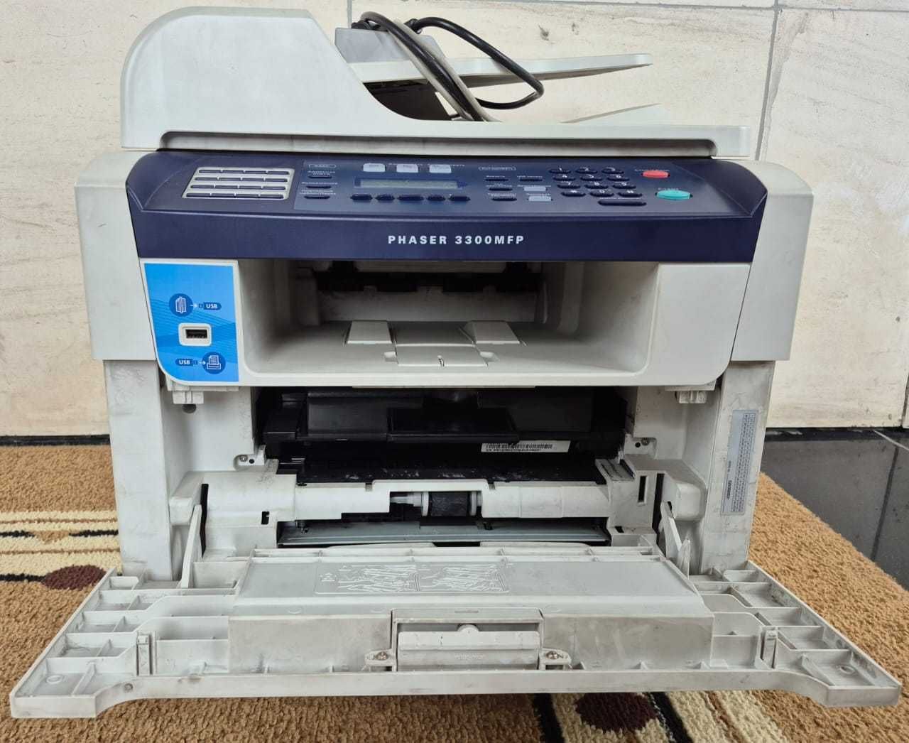 СРОЧНО! Продам многофункциональный принтер Xerox Phaser 3300MFP