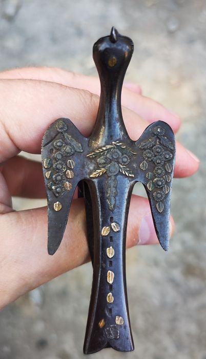 Старинный инструмент