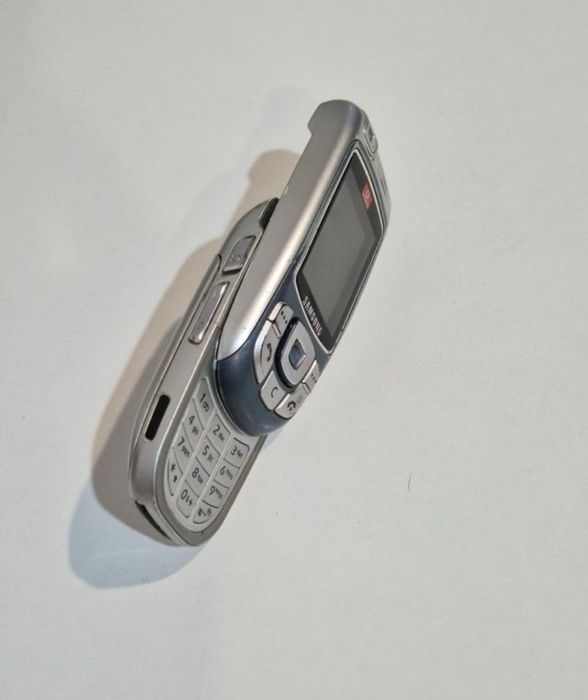 Telefon Samsung slide cu încărcător original