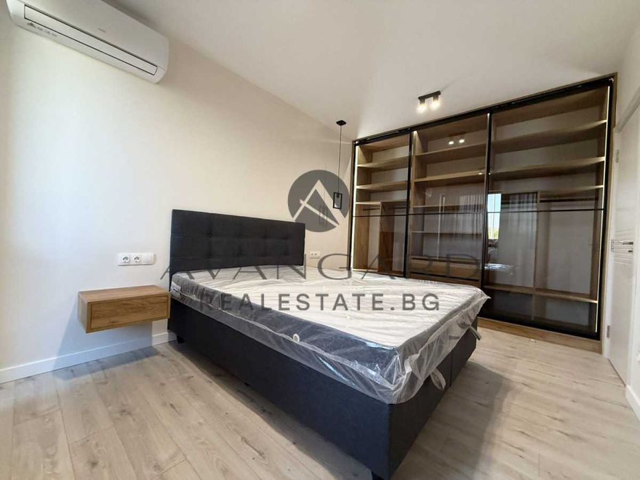 Продава се Двустаен апартамент в Пловдив, Кършияка - 75 кв.м за 2134 €/кв.м - Снимка #3